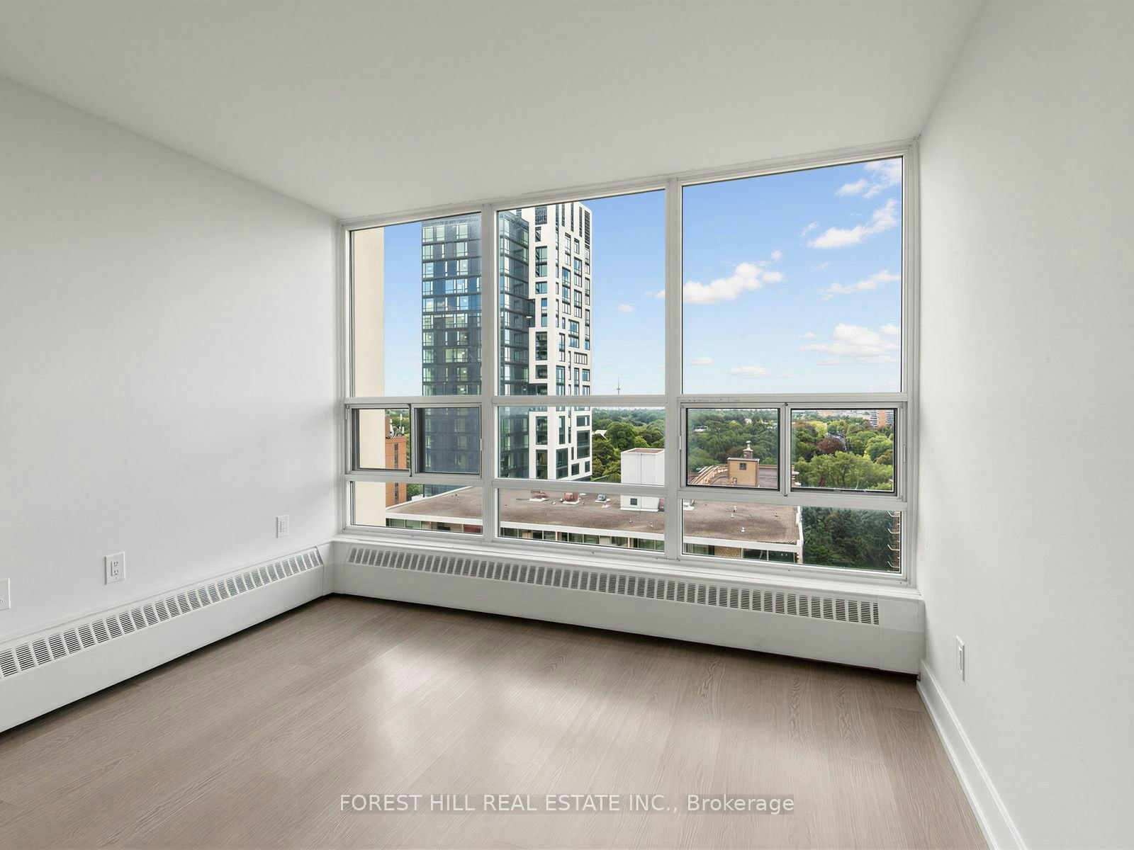 1201-141 Lyon Court, Toronto, ON, M6B 3H2 - 20