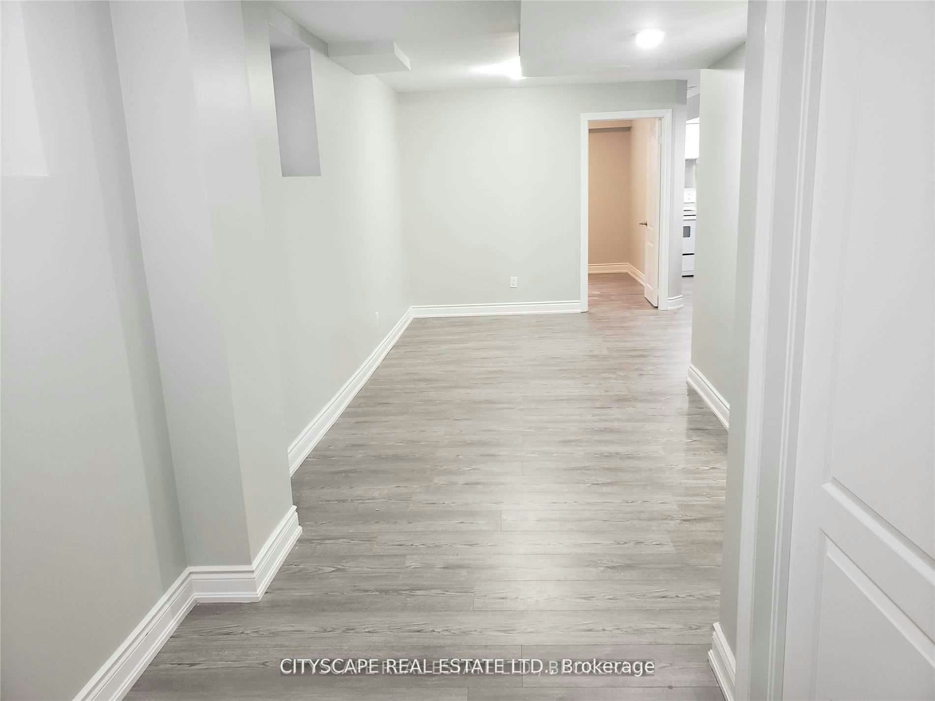 Bsmt-4375 Trail Blazer Way, Mississauga, ON, L5R 0C5 - 2