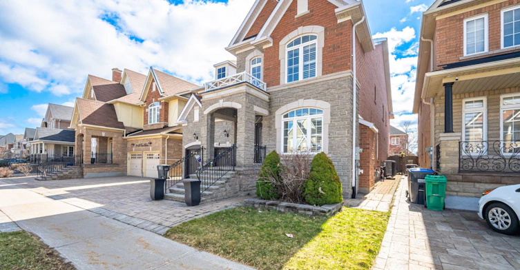 3146 Tacc Drive, Mississauga, ON, L5M 0B6 - 3