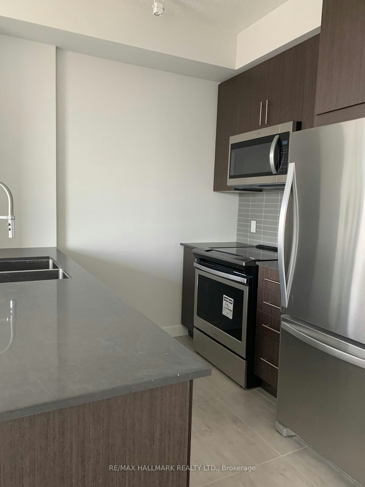 1804-4085 Parkside Village Drive, Mississauga, ON, L5B 0K9 - 8
