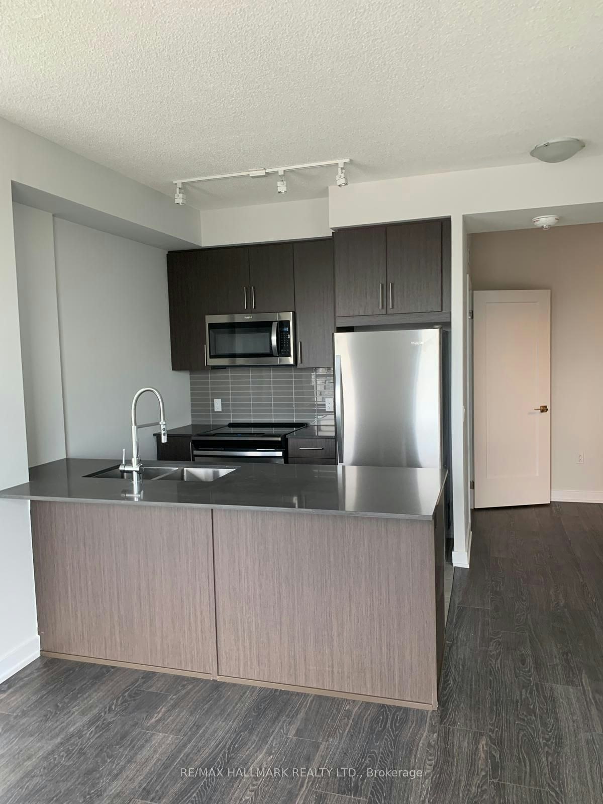 1804-4085 Parkside Village Drive, Mississauga, ON, L5B 0K9 - 4