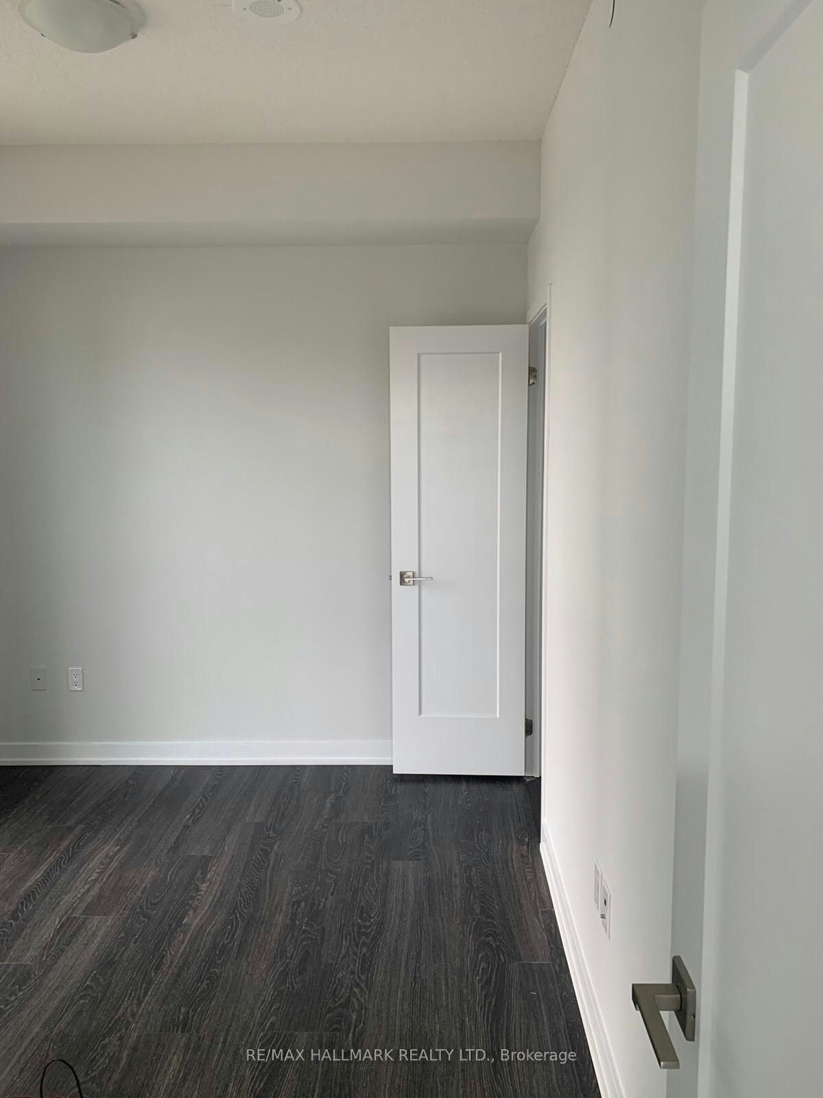 1804-4085 Parkside Village Drive, Mississauga, ON, L5B 0K9 - 13