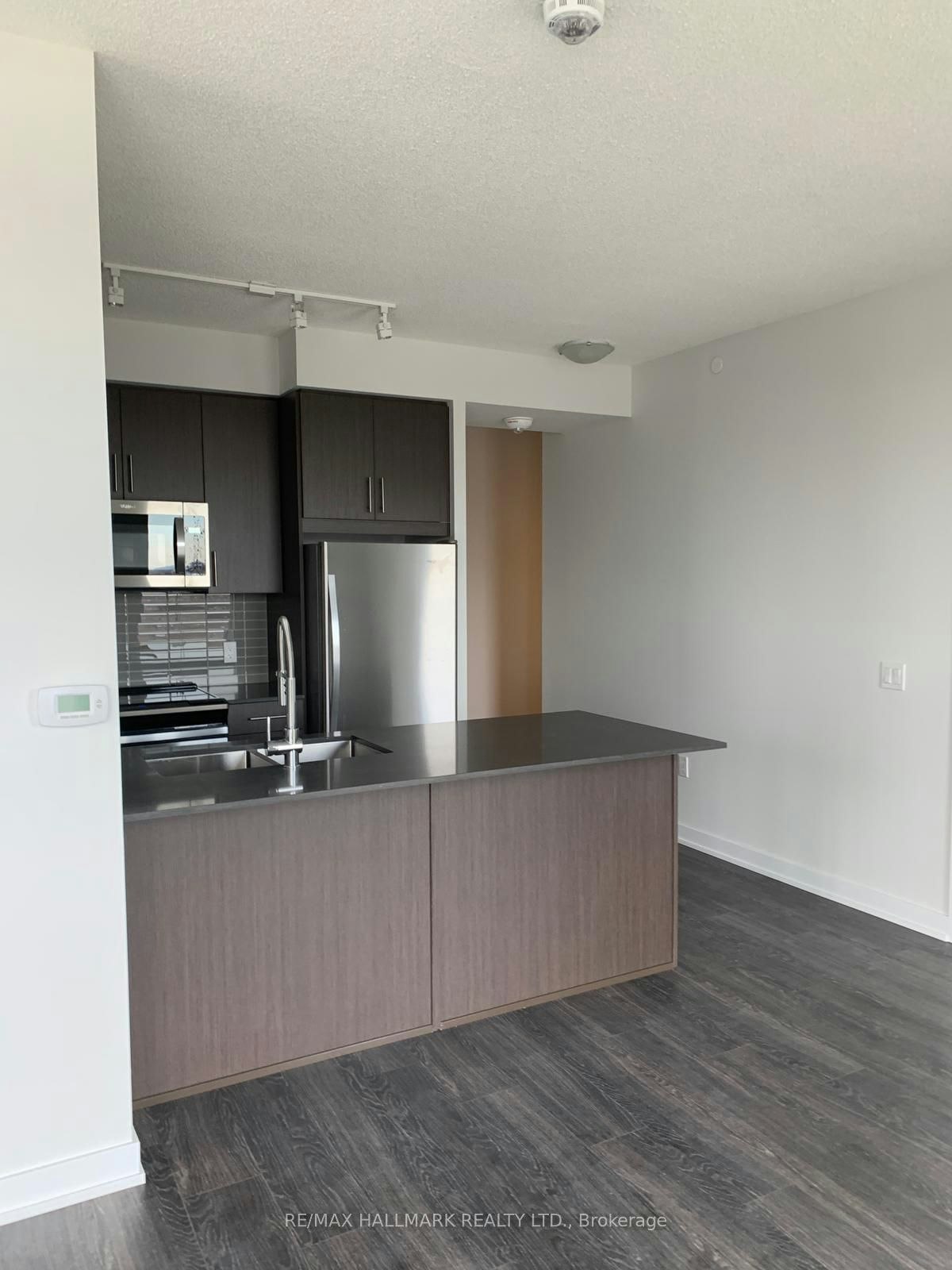 1804-4085 Parkside Village Drive, Mississauga, ON, L5B 0K9 - 5