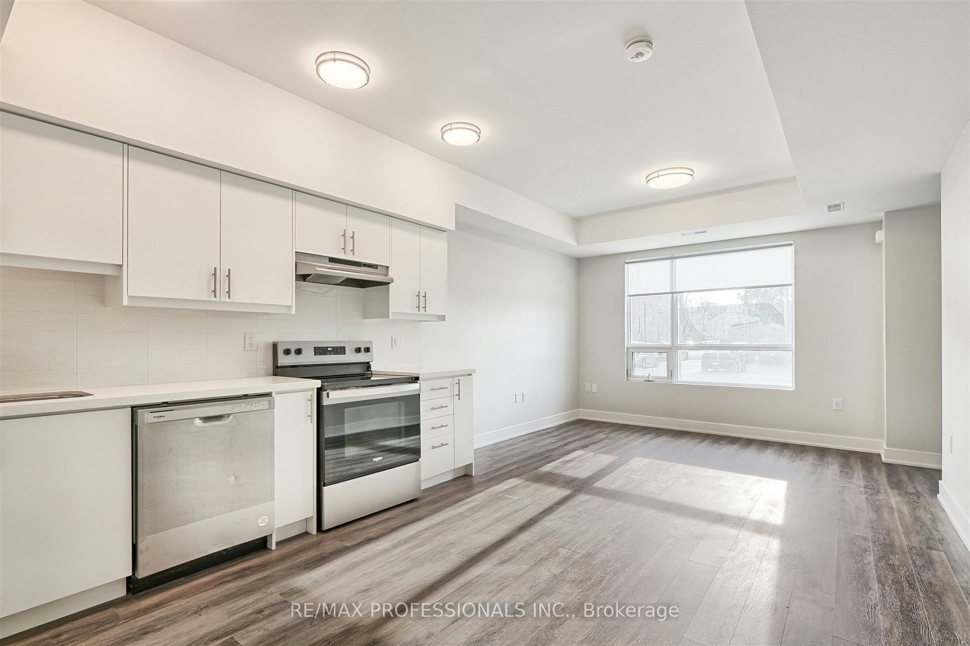 113-62 Dixfield Drive, Toronto, ON, M9C 3W1 - 6