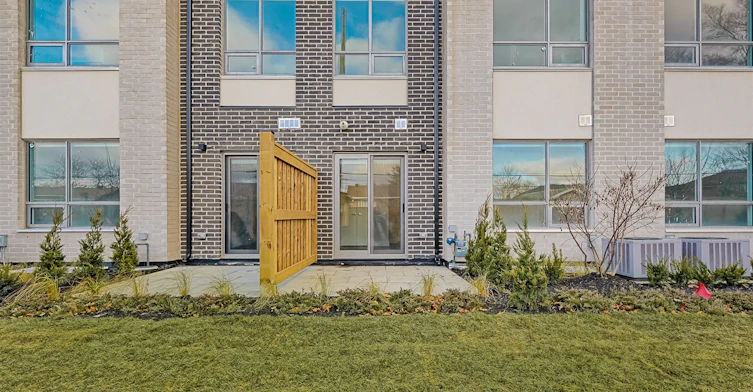 113-62 Dixfield Drive, Toronto, ON, M9C 3W1 - 22