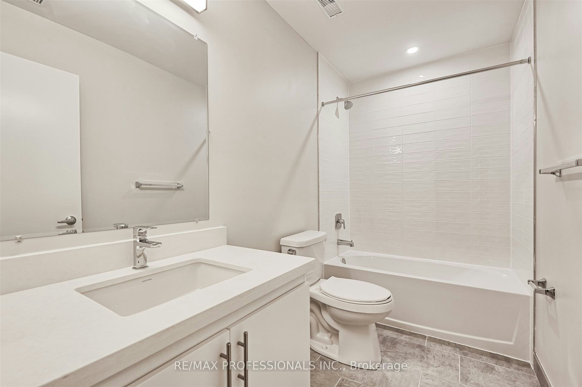 113-62 Dixfield Drive, Toronto, ON, M9C 3W1 - 15