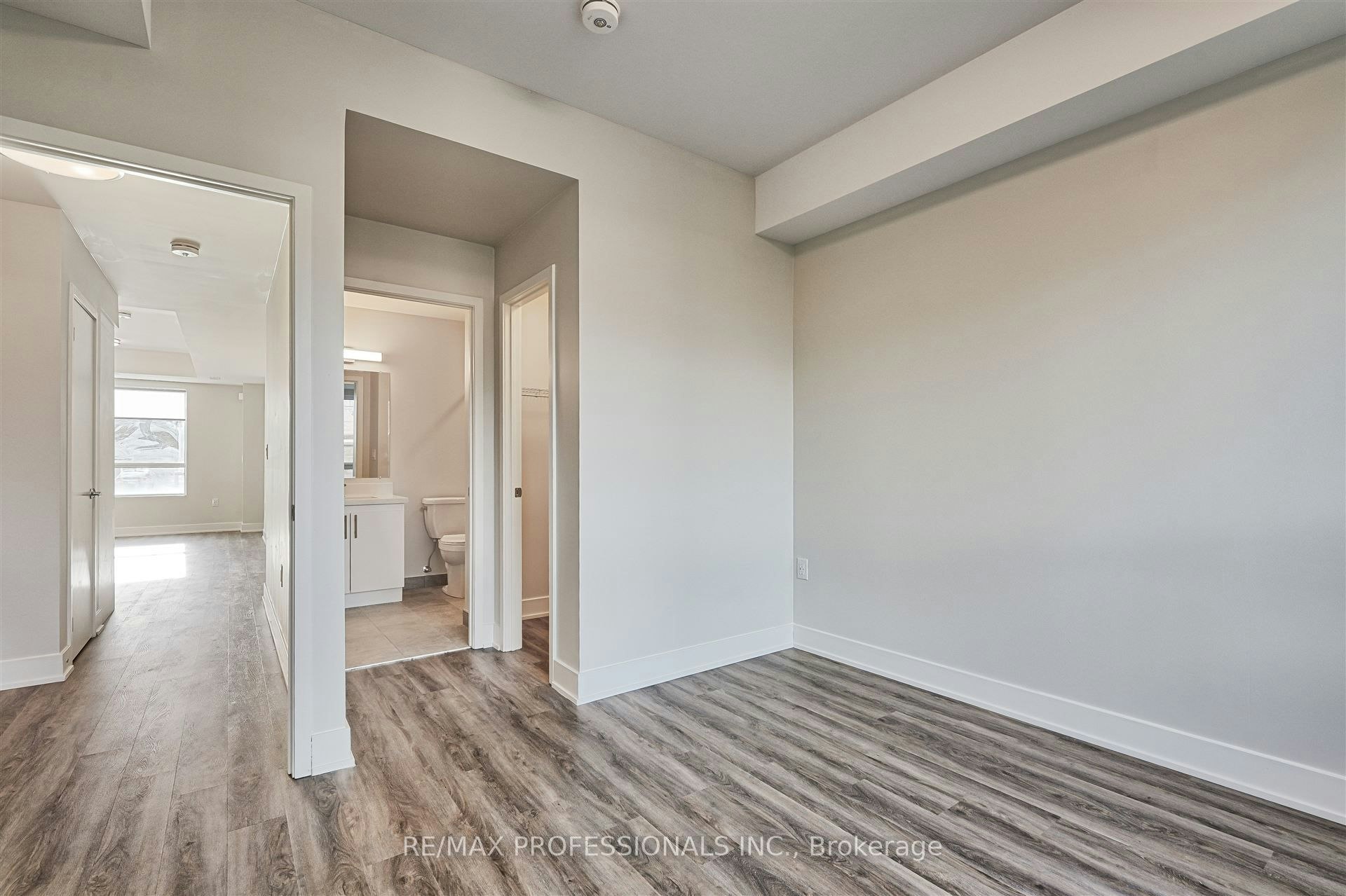 113-62 Dixfield Drive, Toronto, ON, M9C 3W1 - 14
