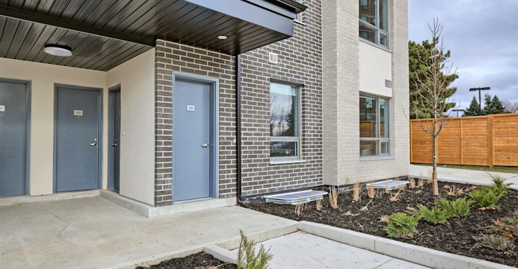 124-62 Dixfield Drive, Toronto, ON, M9C 3W1 - 5