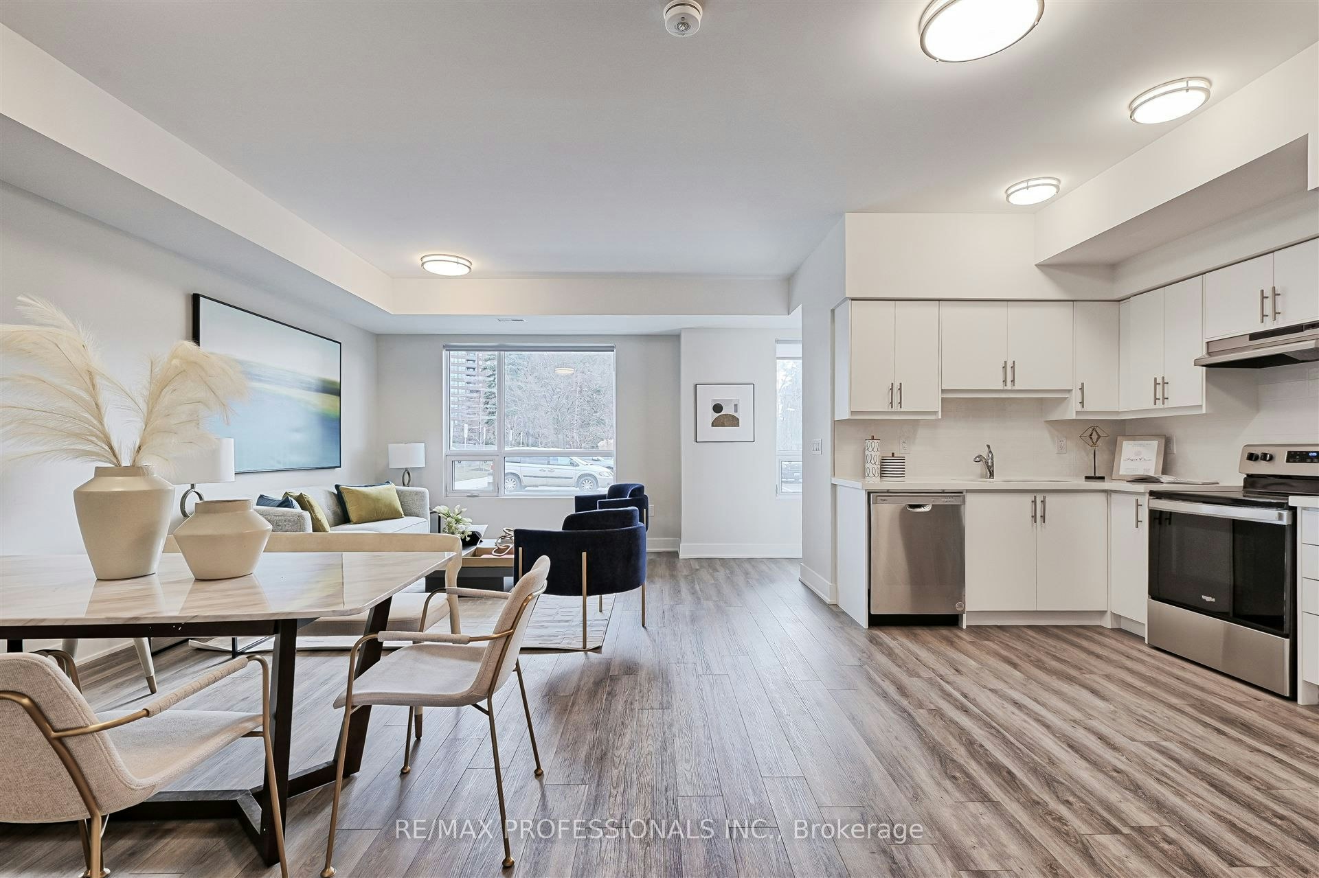 124-62 Dixfield Drive, Toronto, ON, M9C 3W1 - 11