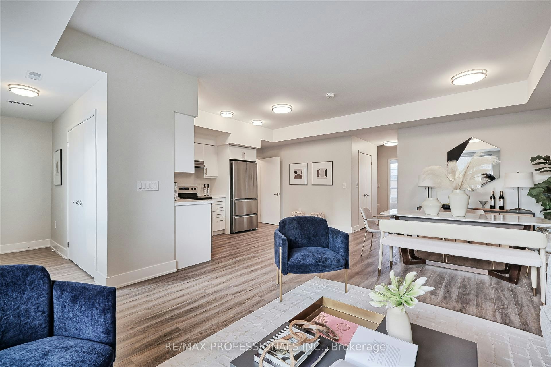 124-62 Dixfield Drive, Toronto, ON, M9C 3W1 - 9