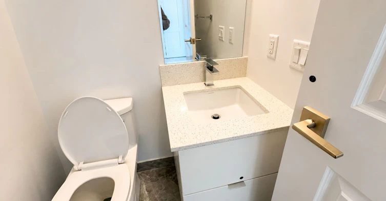 1307-30 Elm Drive, Mississauga, ON, L5B 0N6 - 7
