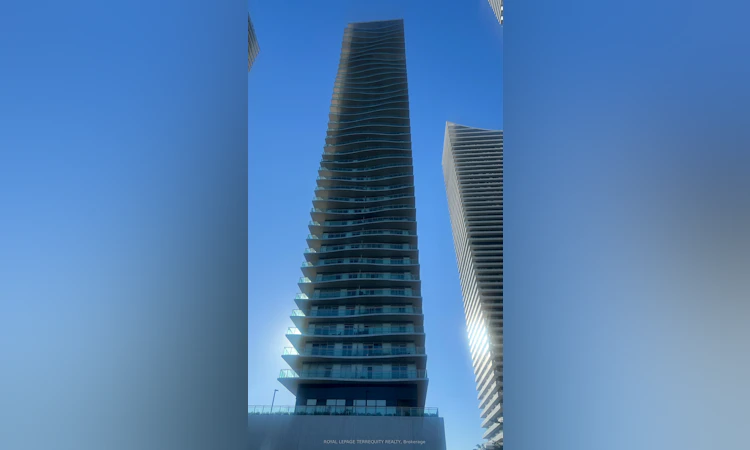 1303-33 Shore Breeze Drive