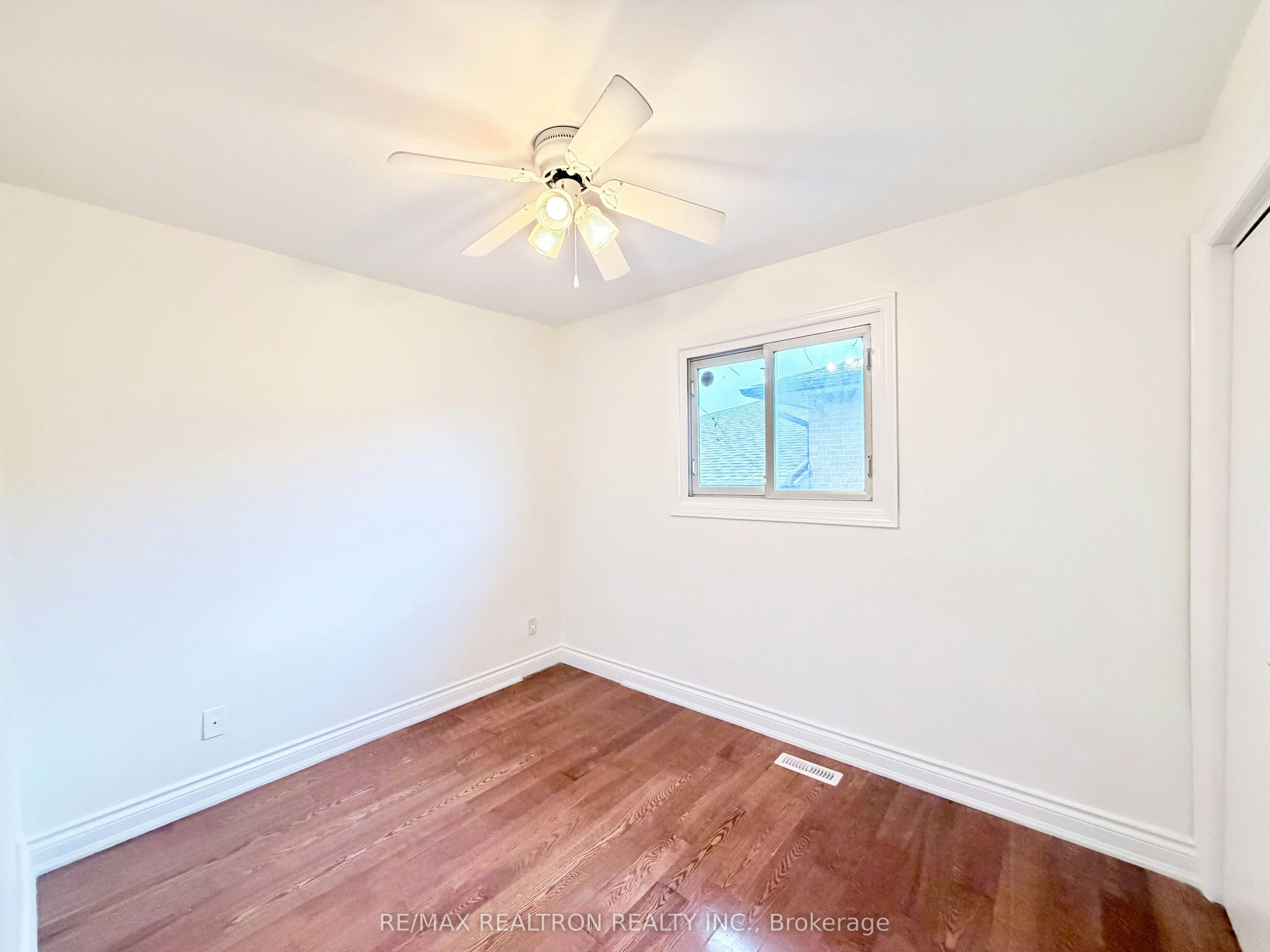 Main Floor-3948 Midhurst Lane, Mississauga, ON, L4Z 1C7 - 9