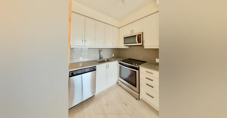 1019-8 Nahani Way, Mississauga, ON, L4Z 0C6 - 16