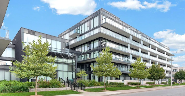b427-1119 Cooke Boulevard, Burlington, ON, L7T 0C7 - 2