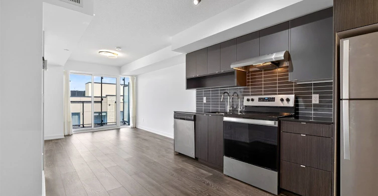 b427-1119 Cooke Boulevard, Burlington, ON, L7T 0C7 - 5