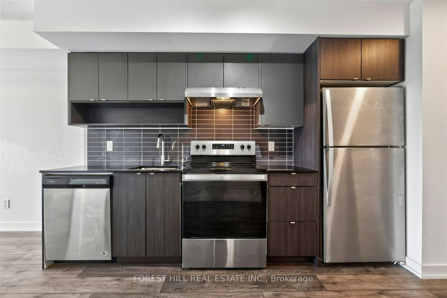b427-1119 Cooke Boulevard, Burlington, ON, L7T 0C7 - 8