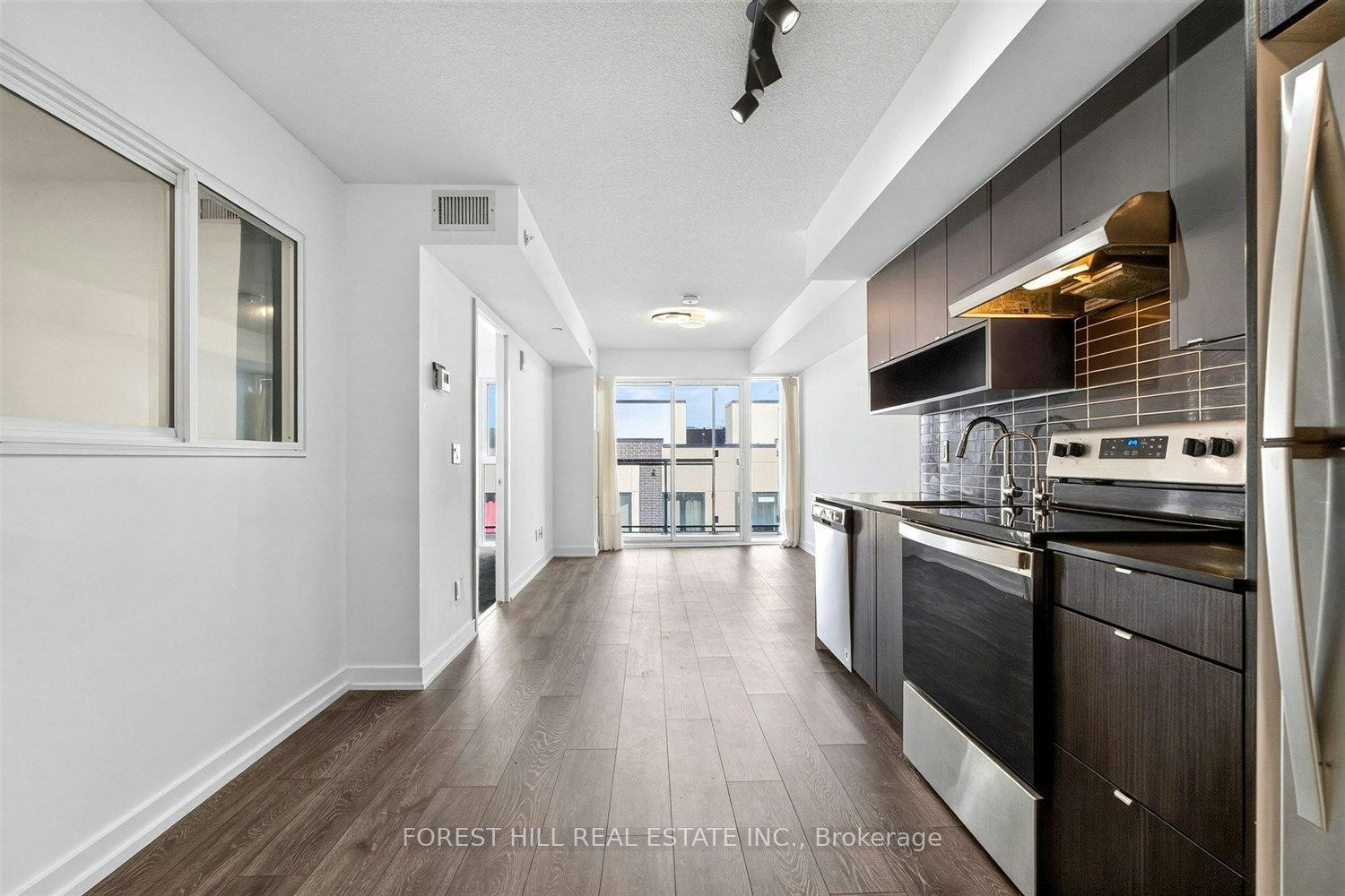 b427-1119 Cooke Boulevard, Burlington, ON, L7T 0C7 - 6