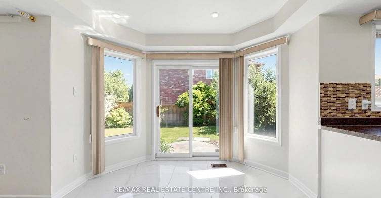 5937 Summerside Drive, Mississauga, ON, L5M 6K8 - 37
