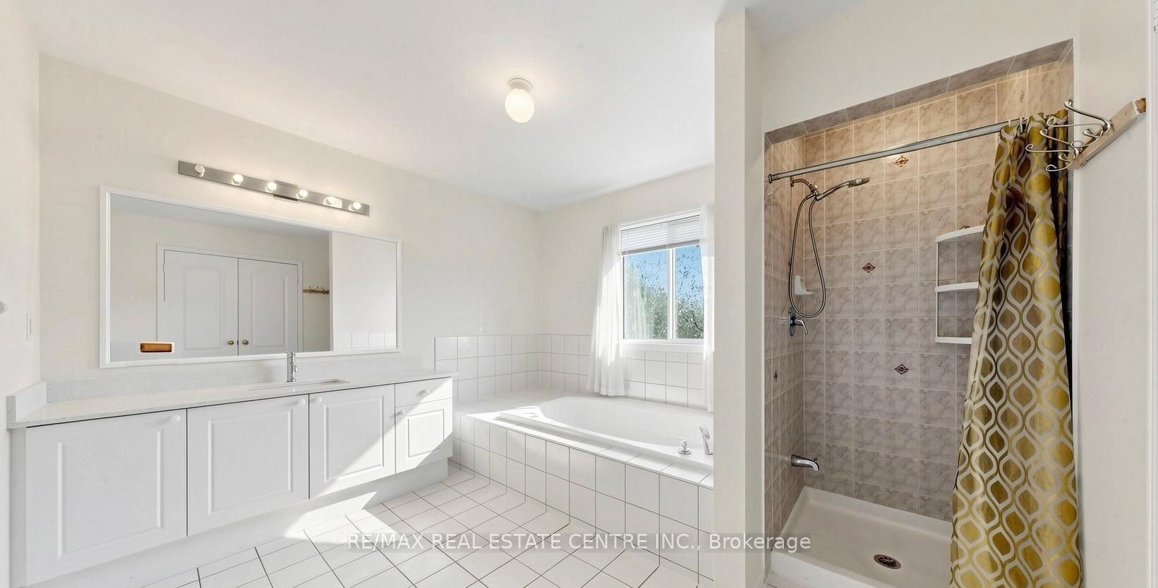 5937 Summerside Drive, Mississauga, ON, L5M 6K8 - 12