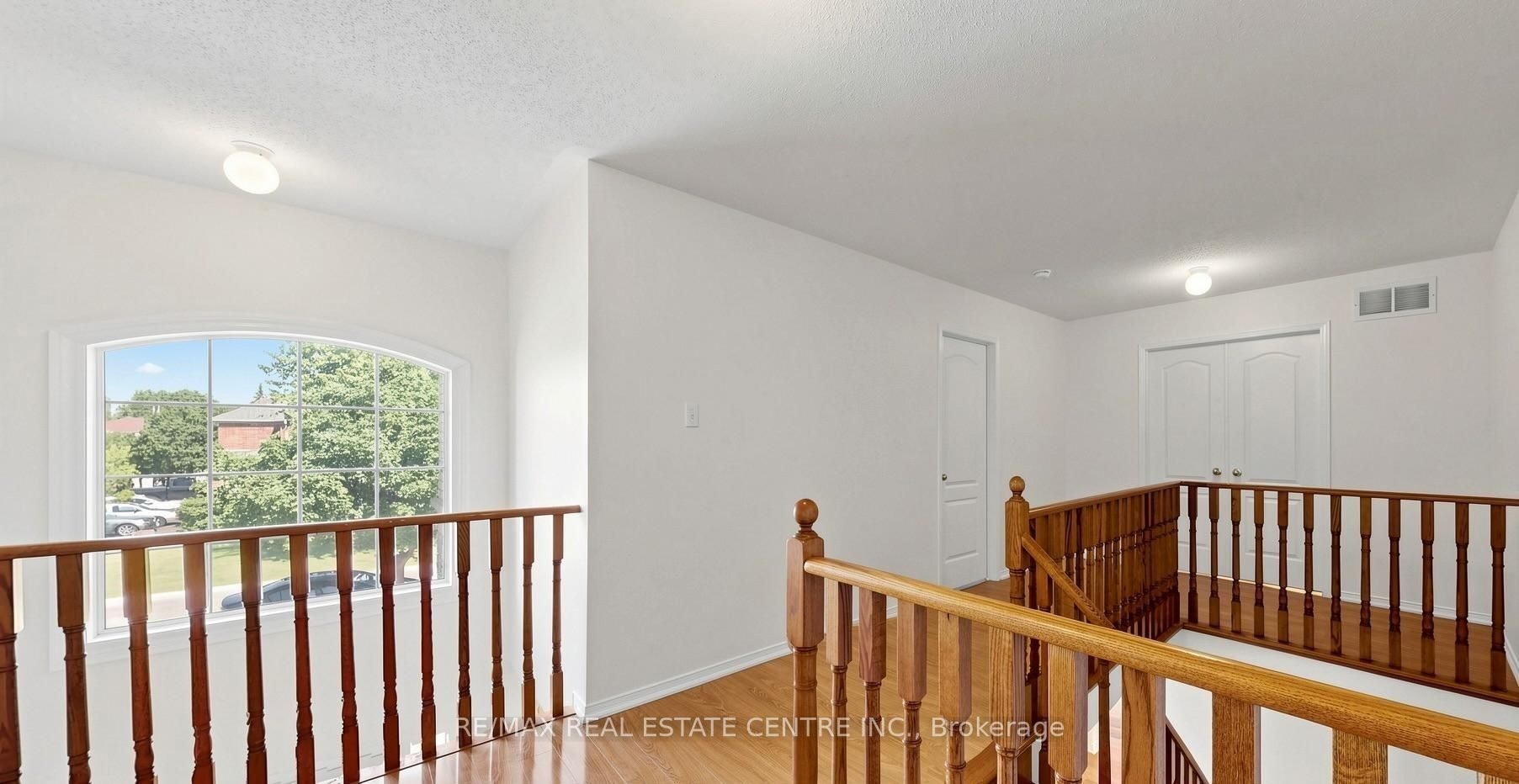 5937 Summerside Drive, Mississauga, ON, L5M 6K8 - 8