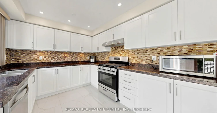 5937 Summerside Drive, Mississauga, ON, L5M 6K8 - 40