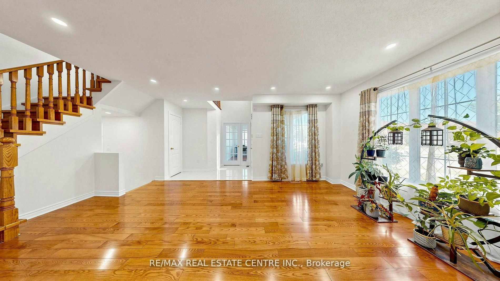 5937 Summerside Drive, Mississauga, ON, L5M 6K8 - 43