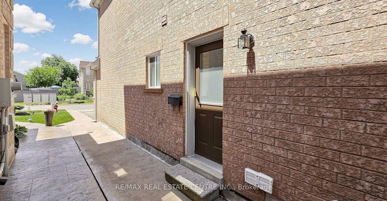 5937 Summerside Drive, Mississauga, ON, L5M 6K8 - 32