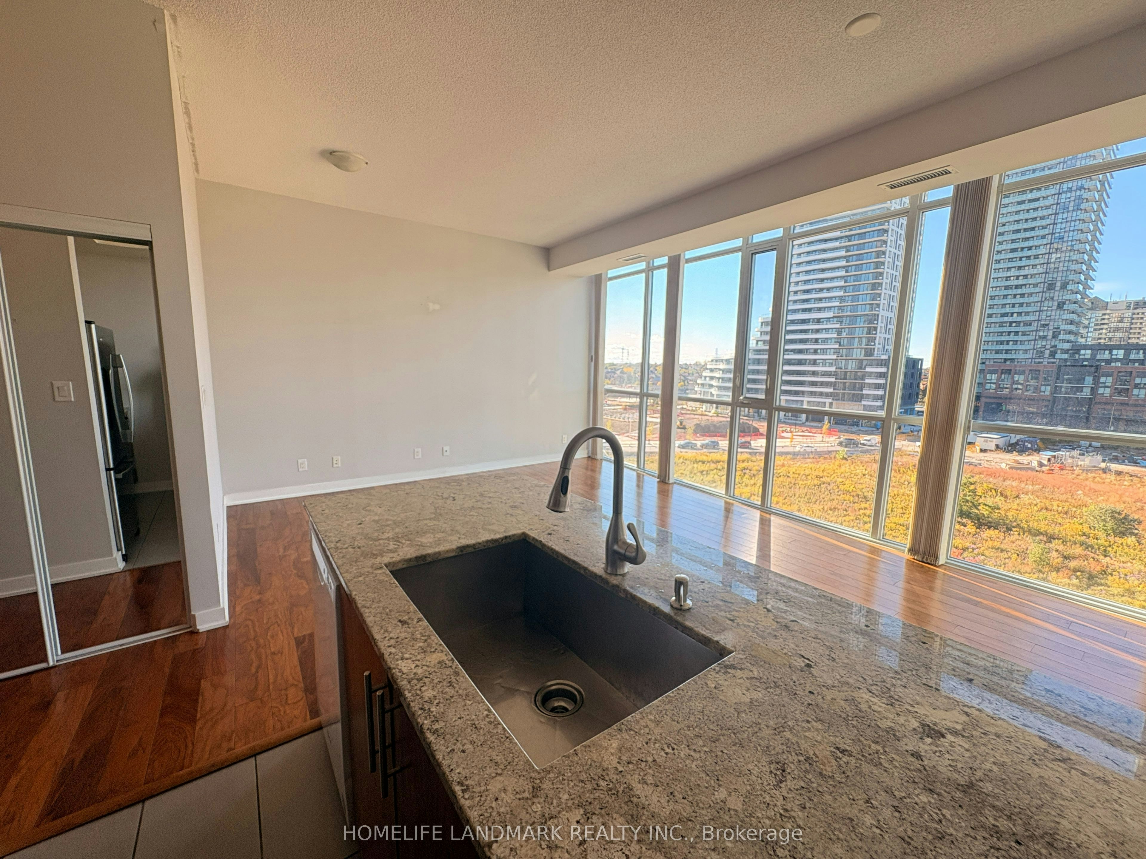 507-4099 Brickstone Mews, Mississauga, ON, L5B 0G2 - 9