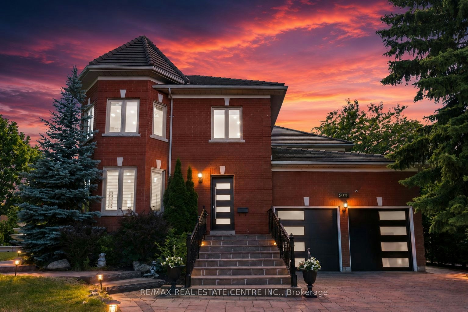 5078 Frybrook Court, Mississauga, ON, L5M 5A8
