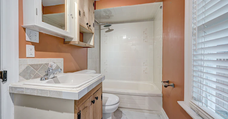2174 New Street, Burlington, ON, L7R 1H8 - 17