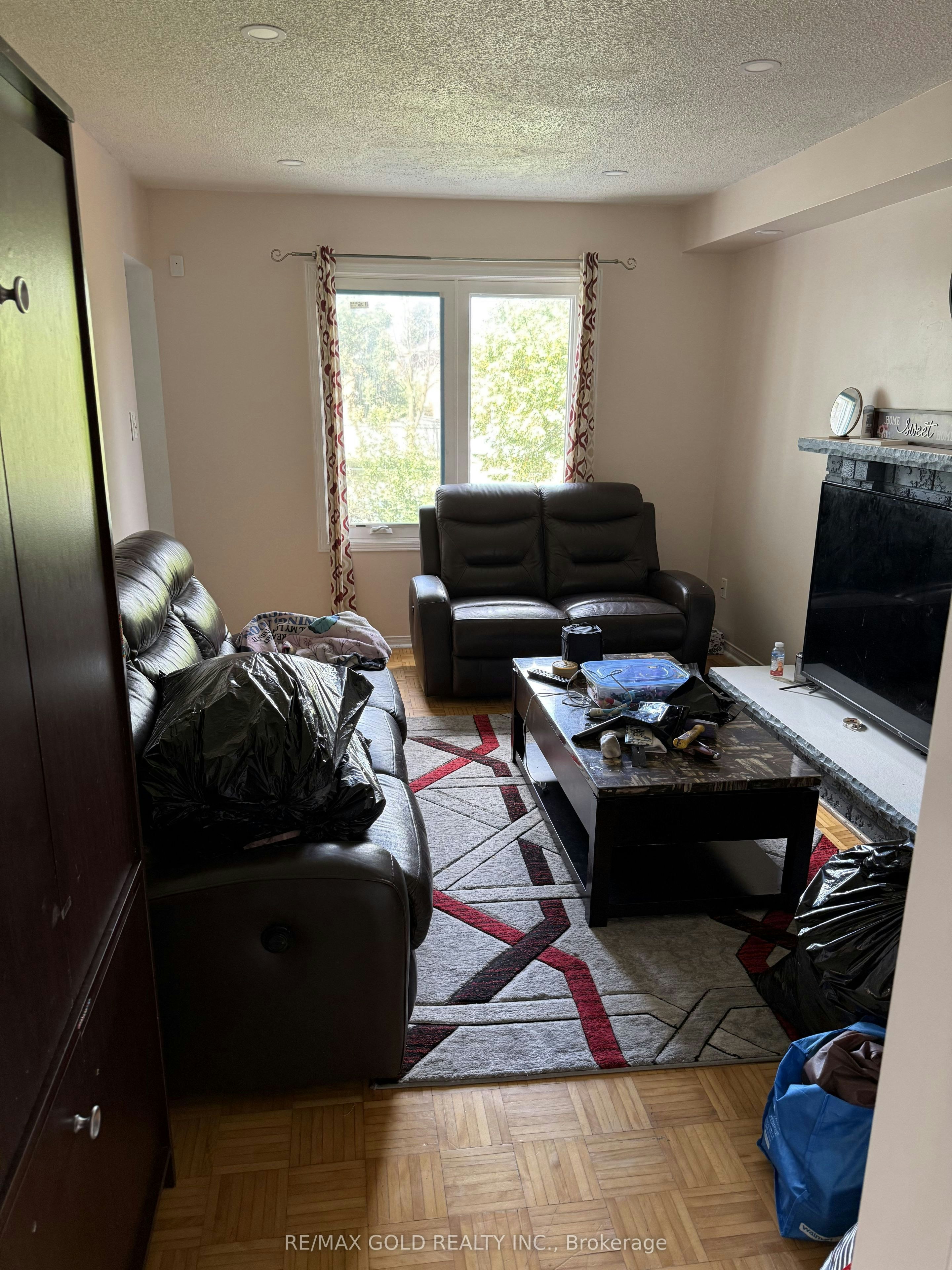 117 Sal Circle, Brampton, ON, L6R 1H5 - 8