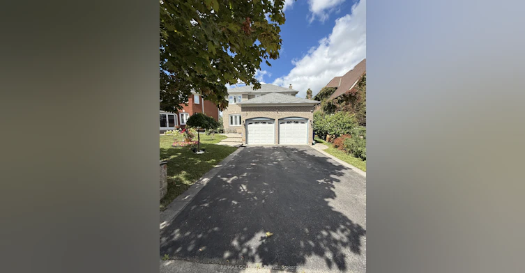 117 Sal Circle, Brampton, ON, L6R 1H5