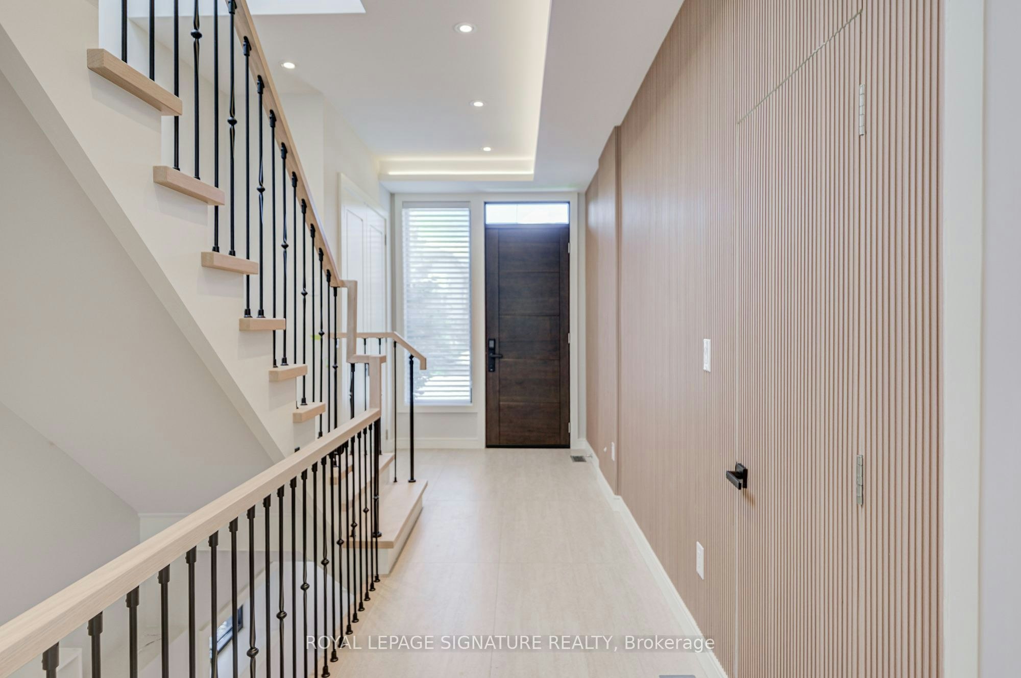 878 Atwater Avenue, Mississauga, ON, L5E 1M1 - 4