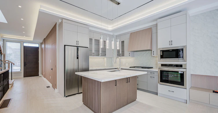878 Atwater Avenue, Mississauga, ON, L5E 1M1 - 9
