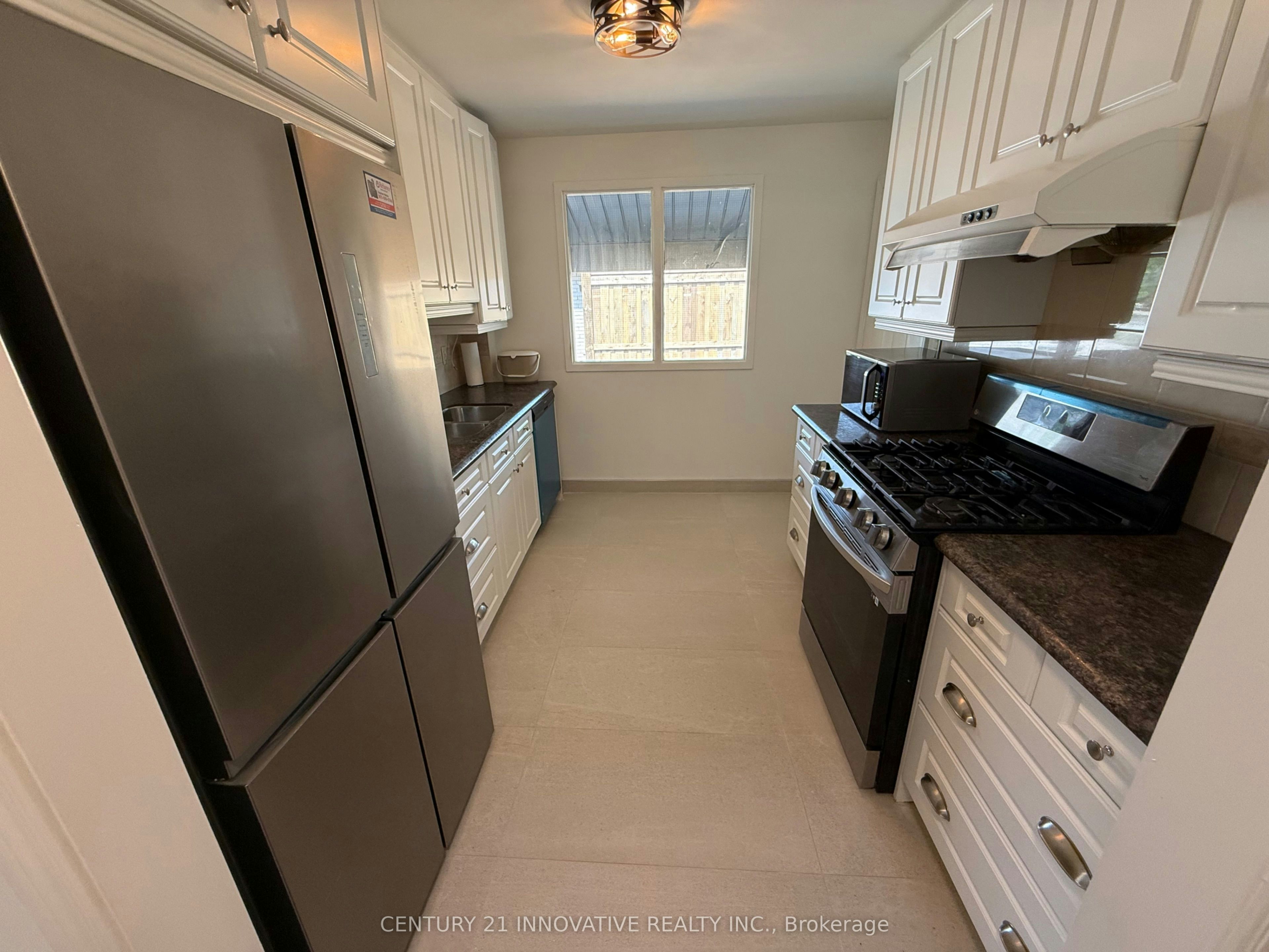 Upper-541 Chamberlain Road, Burlington, ON, L7L 2V2 - 16