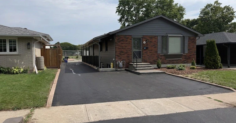 Upper-541 Chamberlain Road, Burlington, ON, L7L 2V2