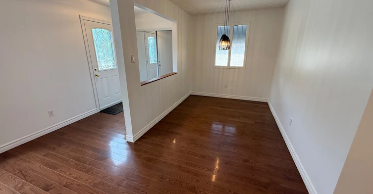 Upper-541 Chamberlain Road, Burlington, ON, L7L 2V2 - 4