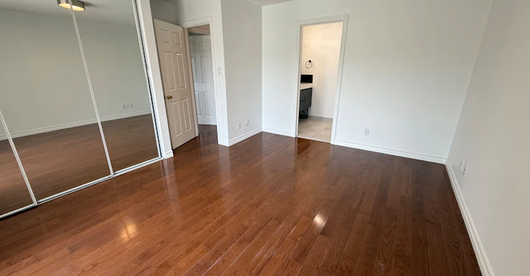 Upper-541 Chamberlain Road, Burlington, ON, L7L 2V2 - 7