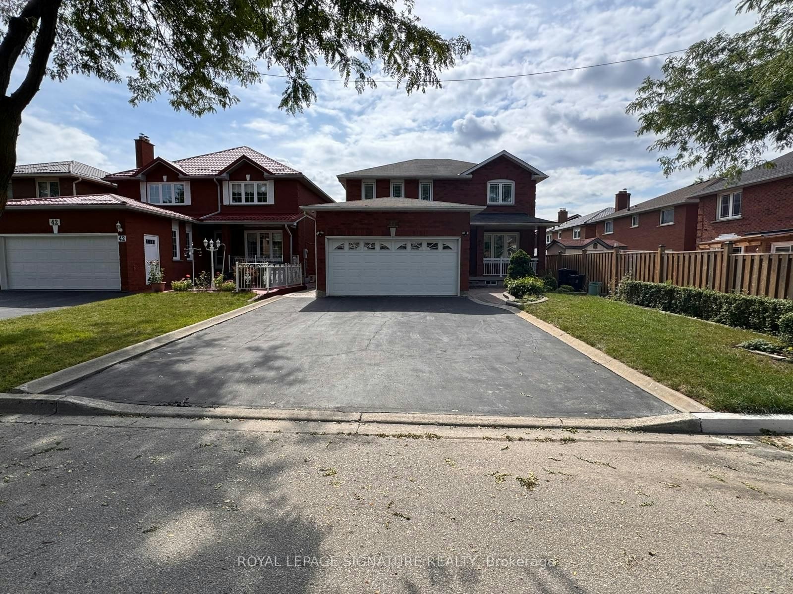 44 Bankview Circle, Toronto, ON, M9W 6S5