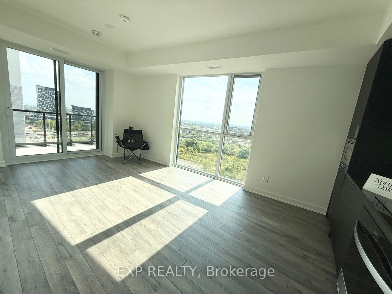 1602-3079 Trafalgar Road, Oakville, ON, L6H 8C5 - 5
