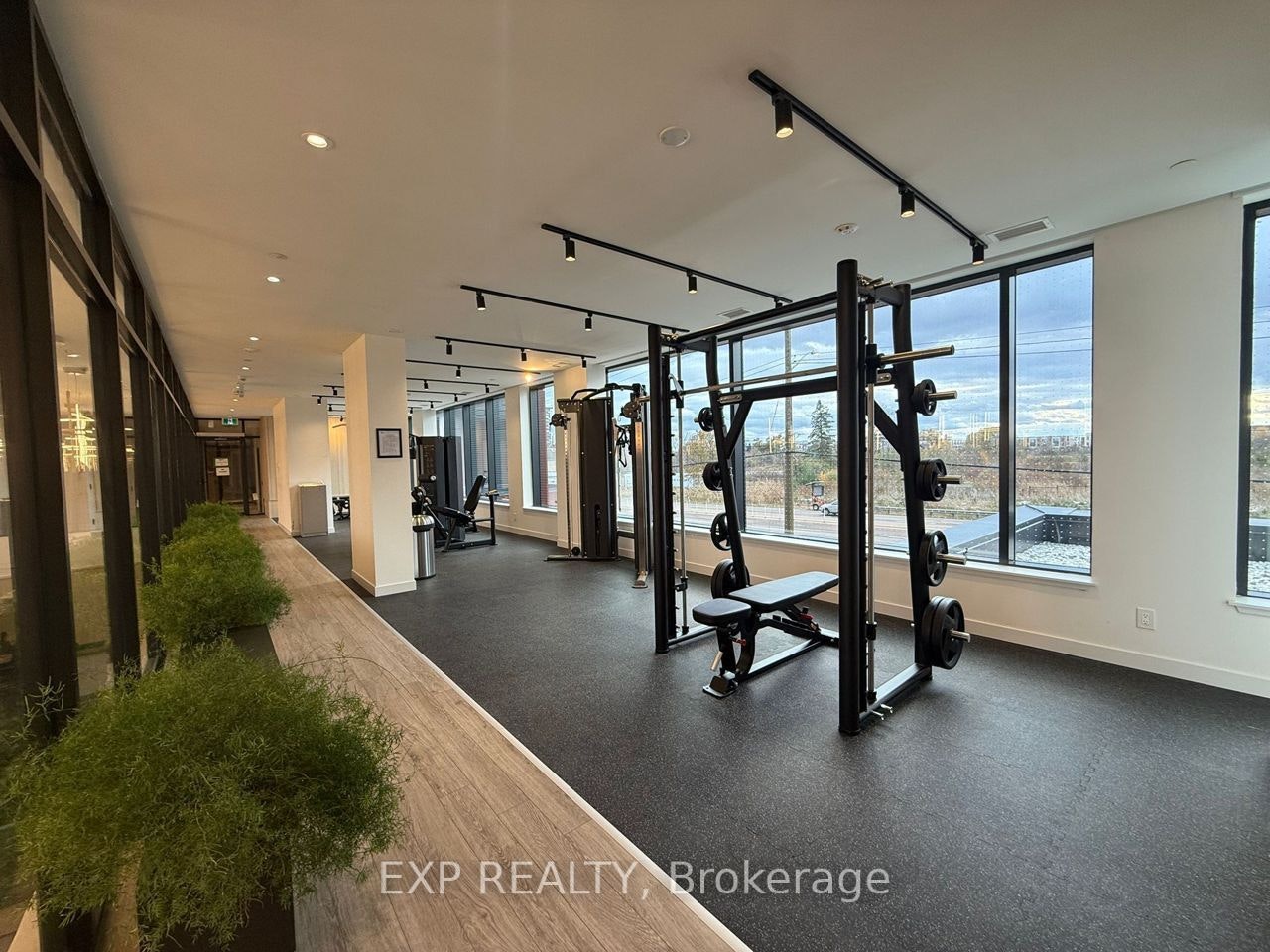 1602-3079 Trafalgar Road, Oakville, ON, L6H 8C5 - 23