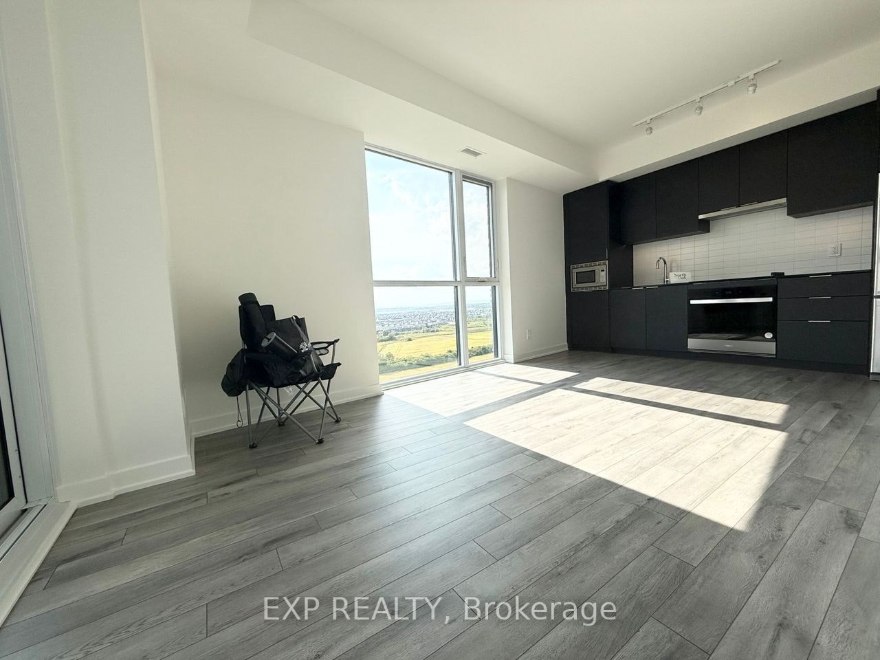 1602-3079 Trafalgar Road, Oakville, ON, L6H 8C5 - 4