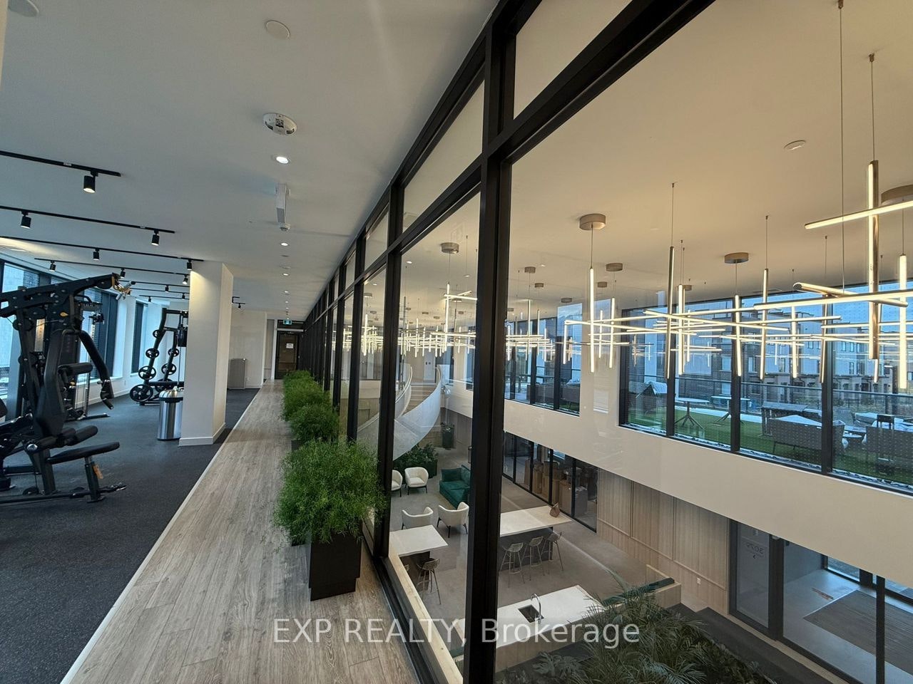 1602-3079 Trafalgar Road, Oakville, ON, L6H 8C5 - 24