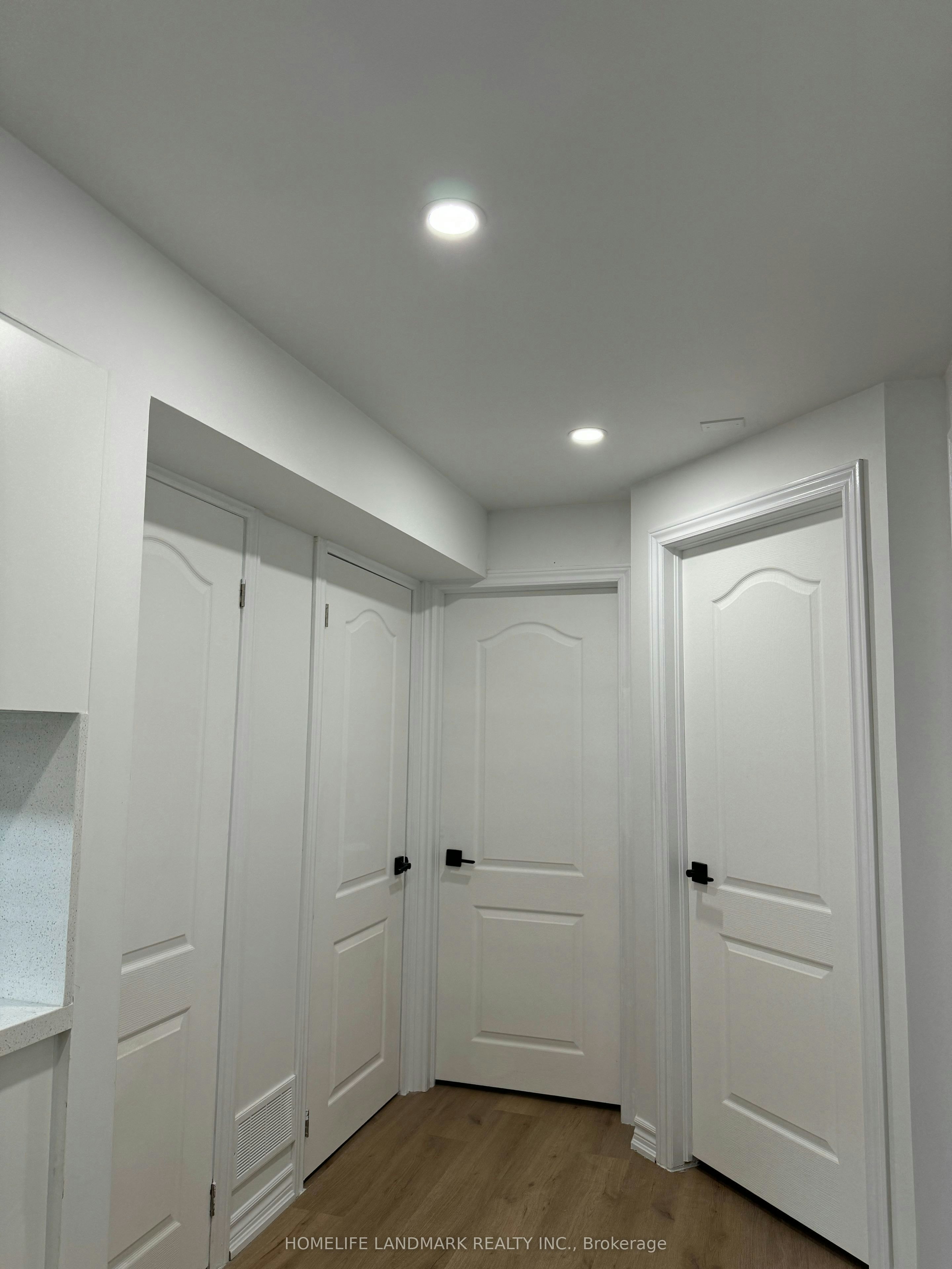 37 Seahorse Avenue W, Brampton, ON, L6V 4N7 - 6