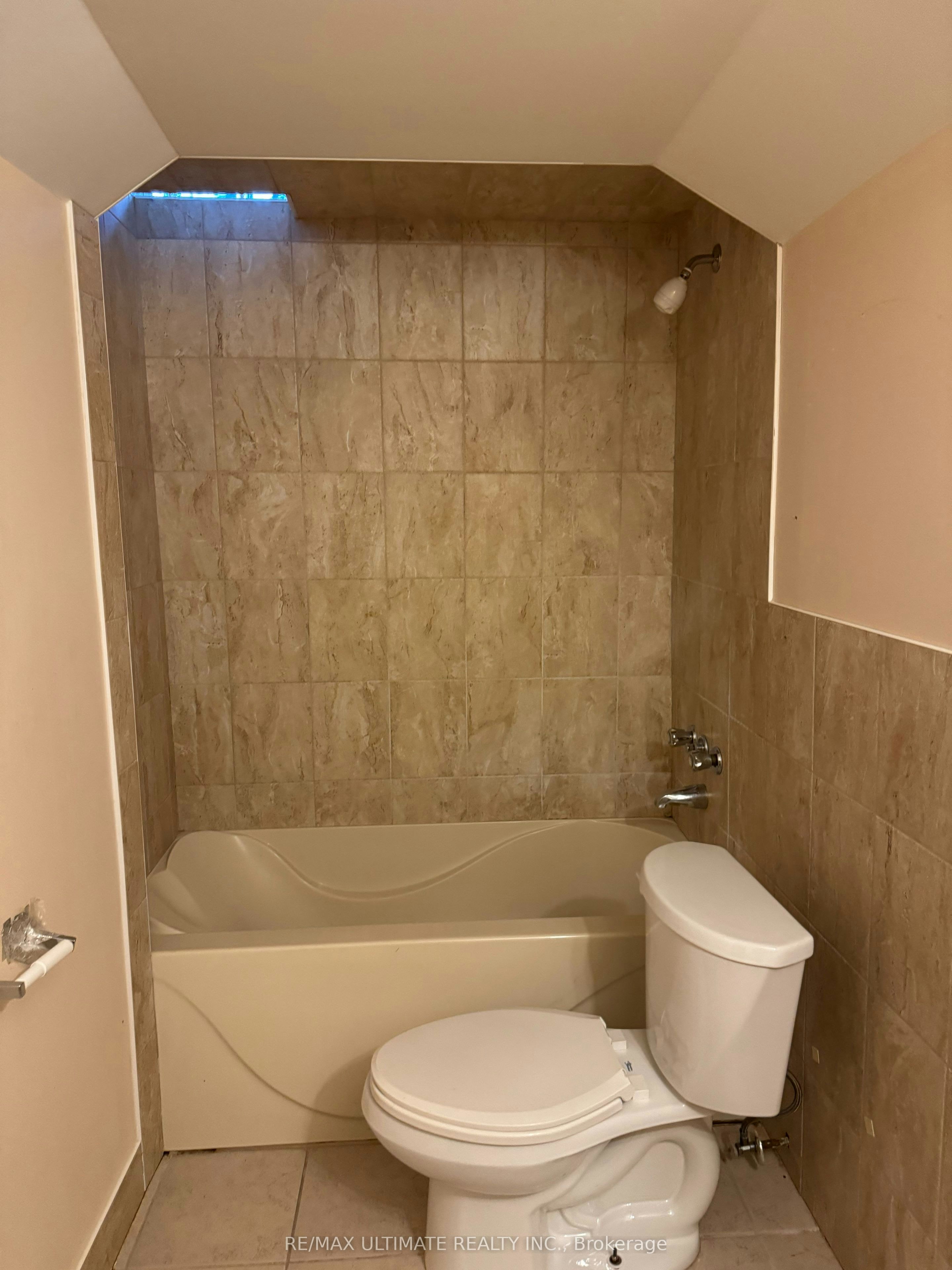 Basement-58 Braidwood Lake Road, Brampton, ON, L6Z 1X6 - 6