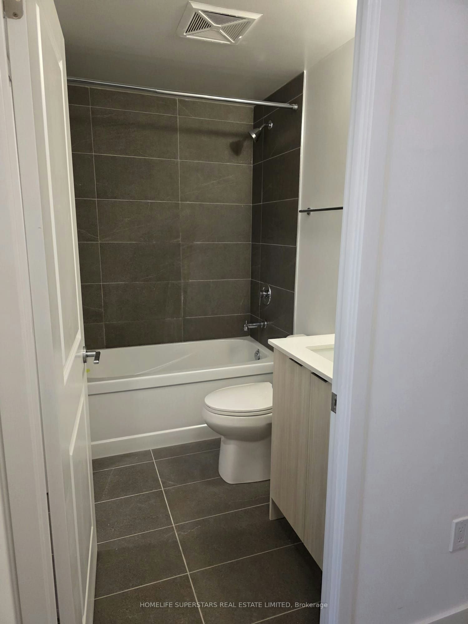 1208A-115 Nipissing Road, Milton, ON, L9T 1R3 - 21