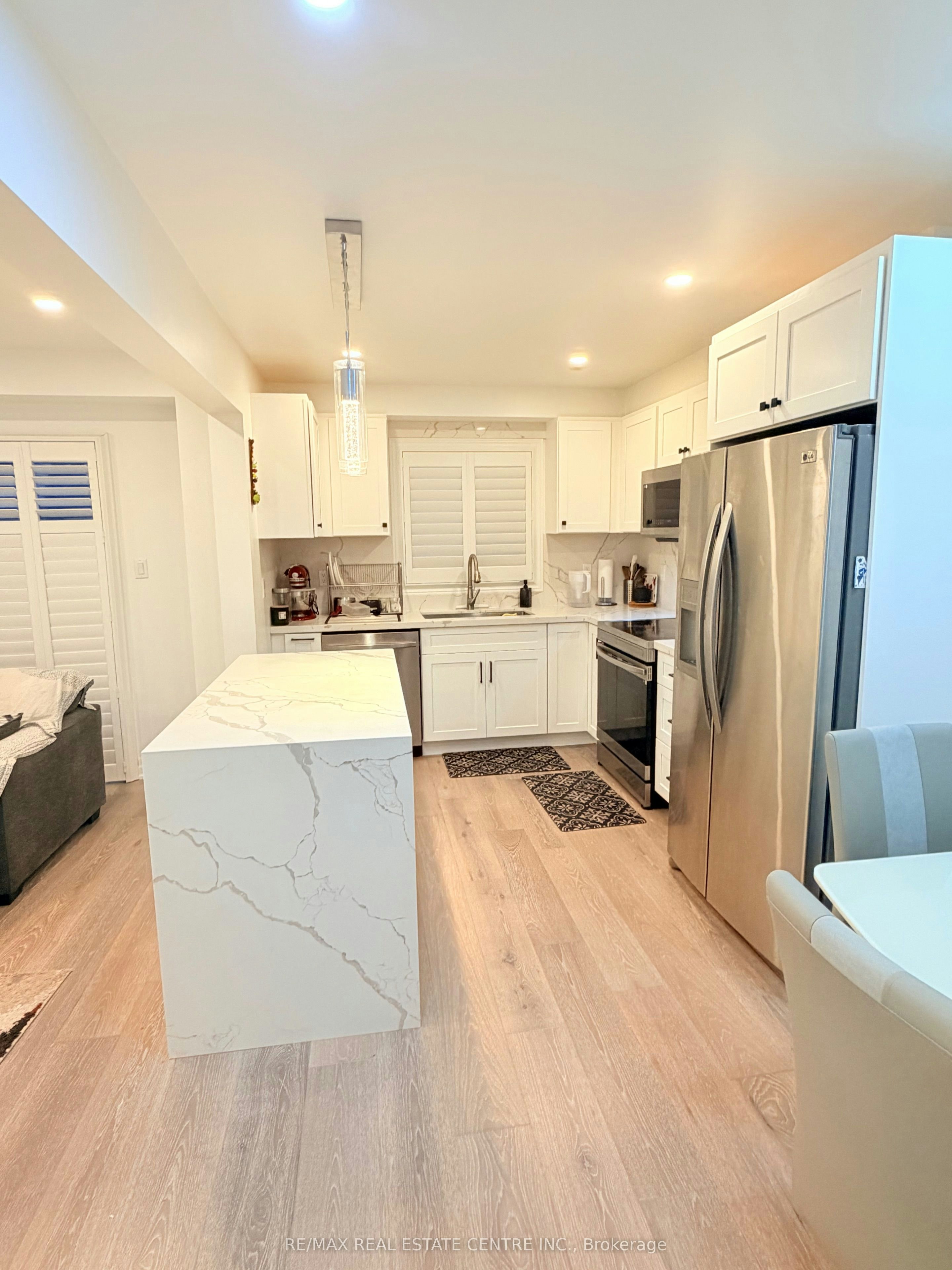 4679 Thomas Alton Boulevard, Burlington, ON, L7M 0J7 - 11