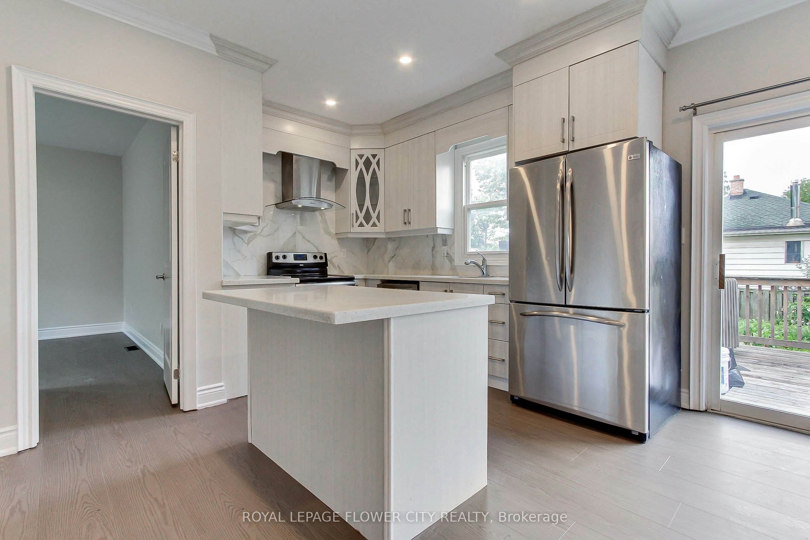 Main Floor-24 John Street, Halton Hills, ON, L7G 2J7 - 13