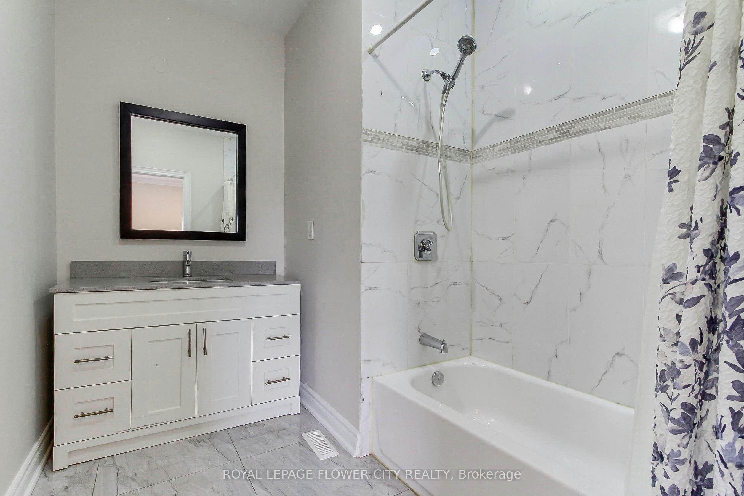 Main Floor-24 John Street, Halton Hills, ON, L7G 2J7 - 25